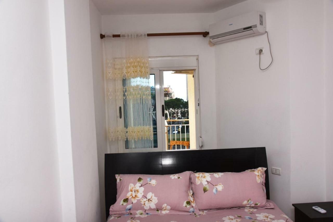 דורס Gzim'S Apartment מראה חיצוני תמונה