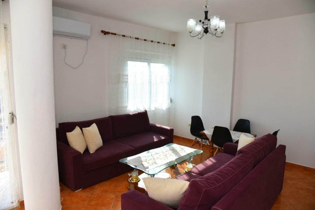 דורס Gzim'S Apartment מראה חיצוני תמונה