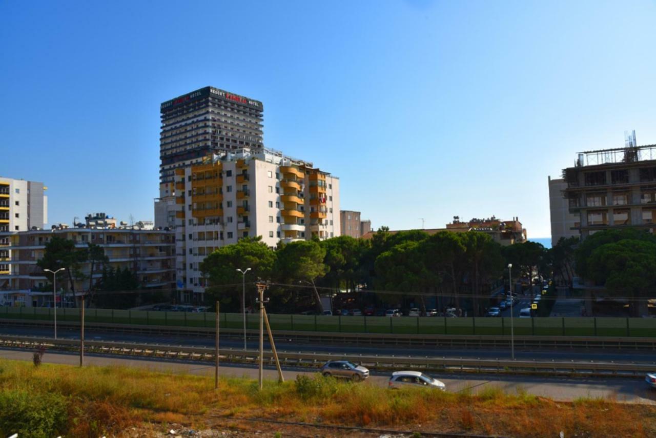 דורס Gzim'S Apartment מראה חיצוני תמונה