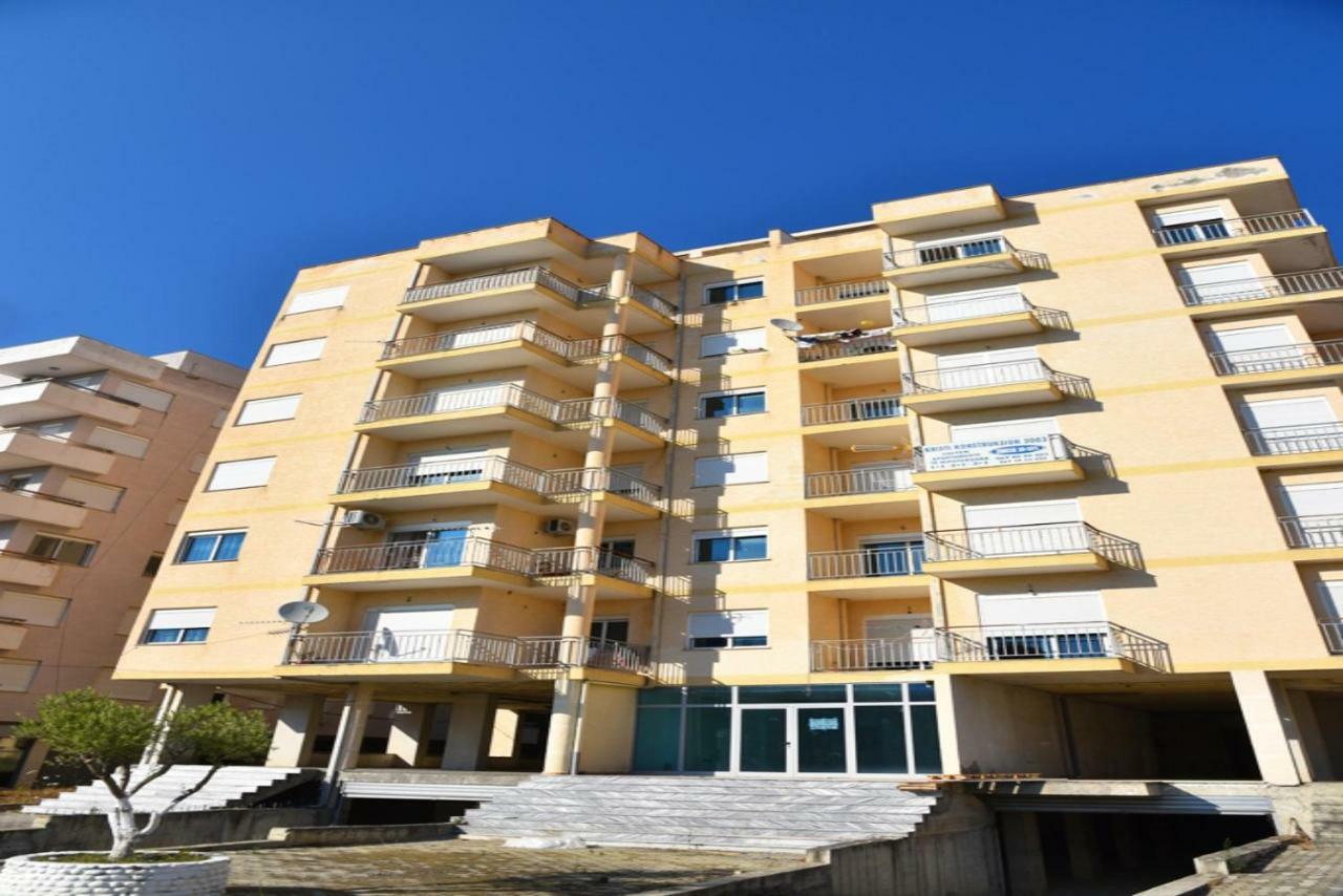 דורס Gzim'S Apartment מראה חיצוני תמונה