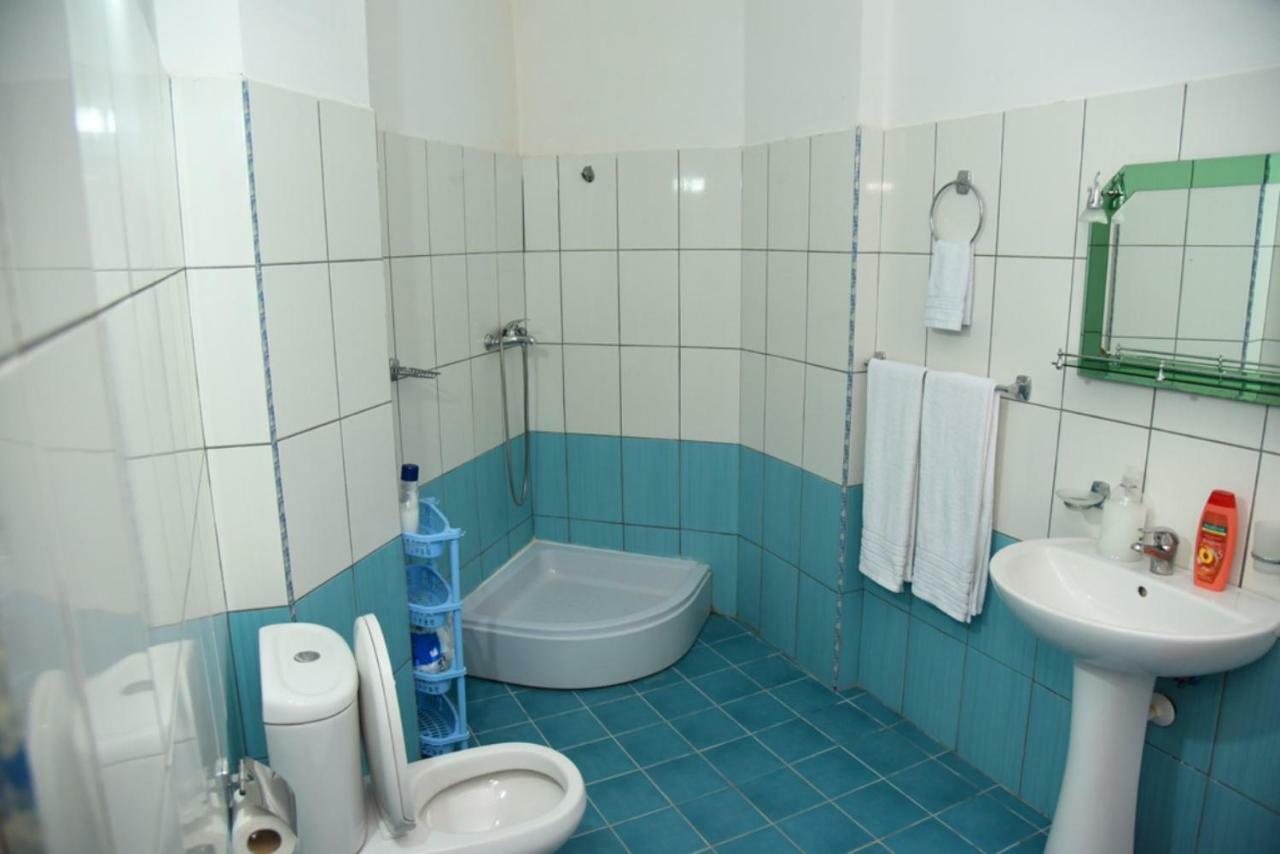 דורס Gzim'S Apartment מראה חיצוני תמונה